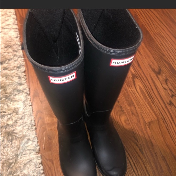 Hunter Boots - Picture 1 of 3